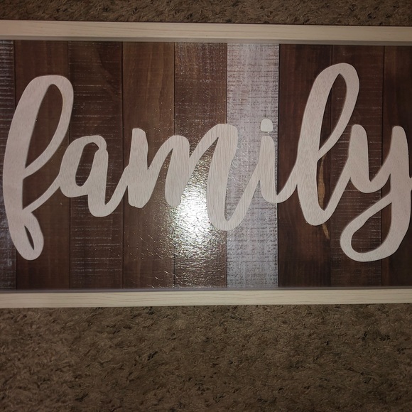 Wallart - Picture 2 of 3